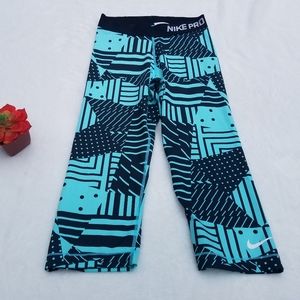 Nike Pro